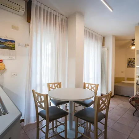 Piccolo Aparthotel 4*