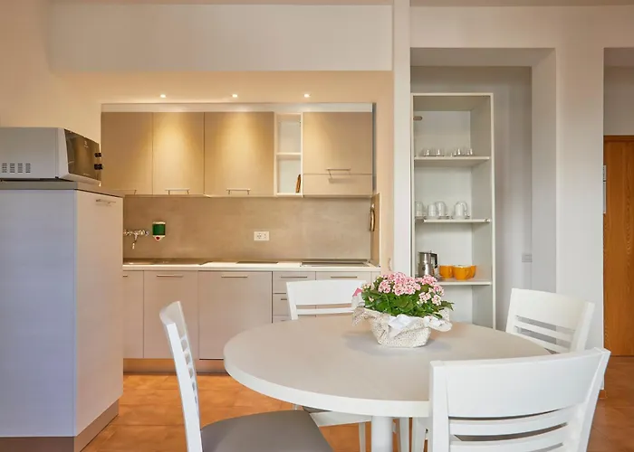 Aparthotel Piccolo 4*